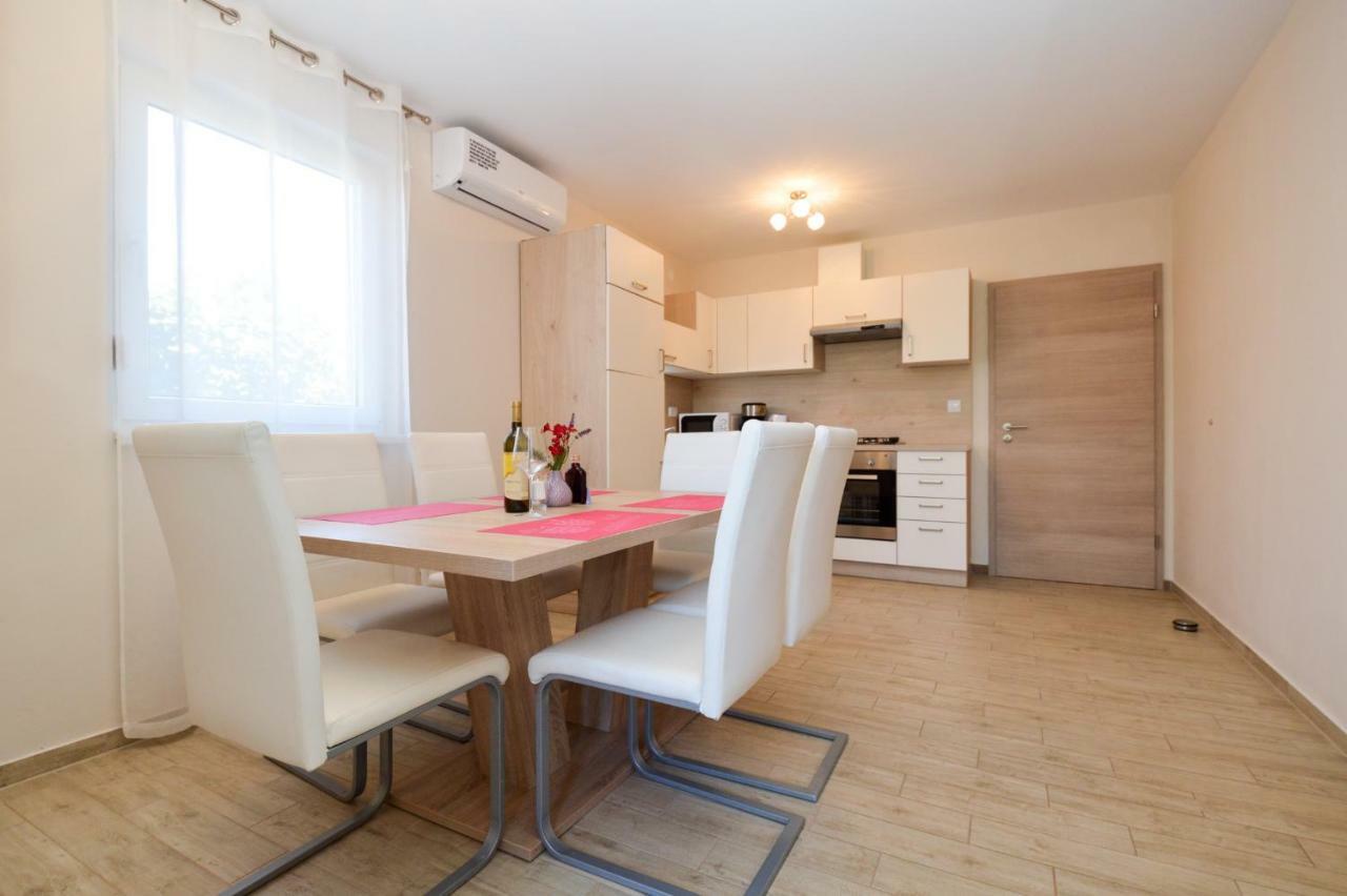 Apartment Mit- Mir Fondole Luaran gambar