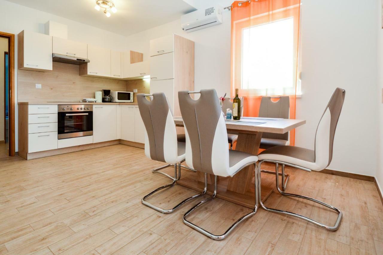 Apartment Mit- Mir Fondole Luaran gambar
