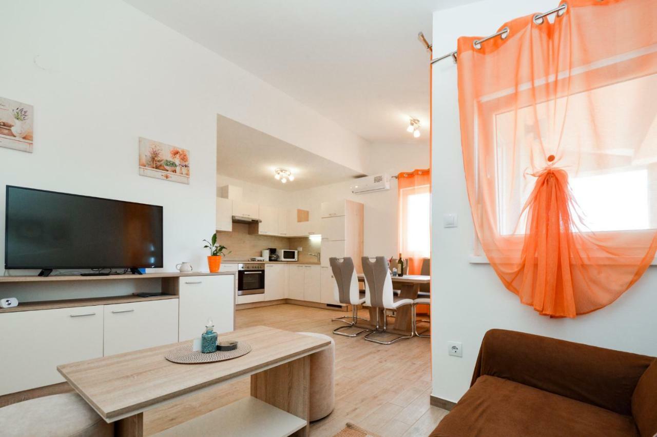 Apartment Mit- Mir Fondole Luaran gambar