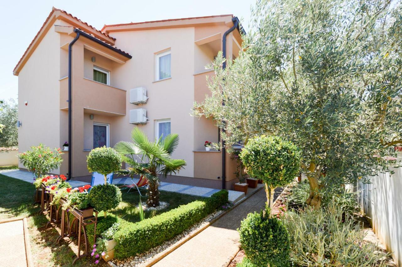 Apartment Mit- Mir Fondole Luaran gambar